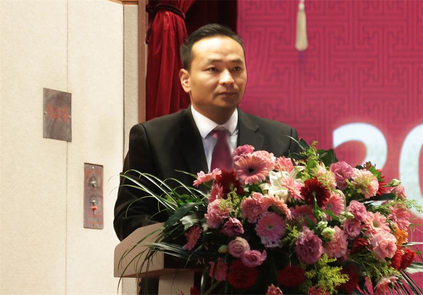 集团副总、纪委副书记张成彪同志作hth官方网页入口“关于2018年违纪违规及重大事故责任单位的通报及处理决定”